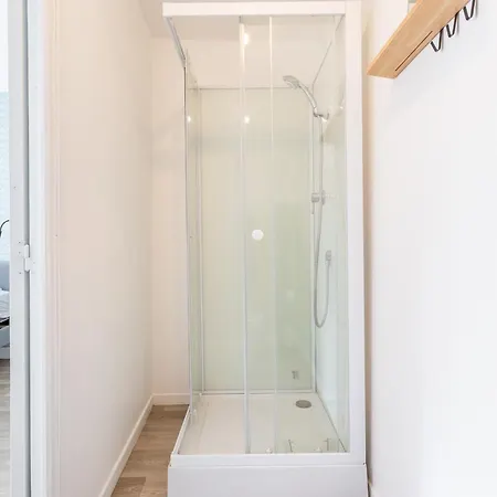 Apartment S&k Grande Rue - Chambre Spacieuse Et Sdb Privee - Netflix Et Cuisine