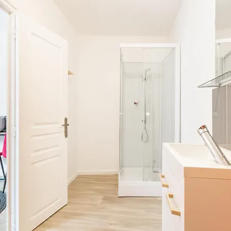 S&k Grande Rue - Chambre Spacieuse Et Sdb Privee - Netflix Et Cuisine *