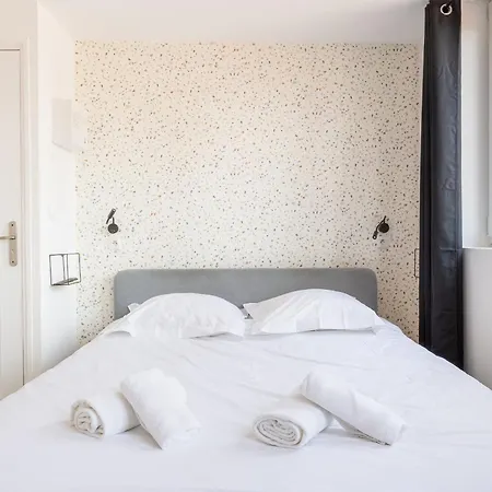 S&k Grande Rue - Chambre Spacieuse Et Sdb Privee - Netflix Et Cuisine 루베